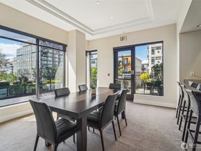 2721 1st Avenue 906, Seattle WA 98121