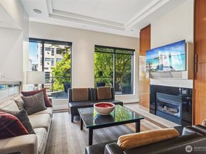 2721 1st Avenue 906, Seattle WA 98121