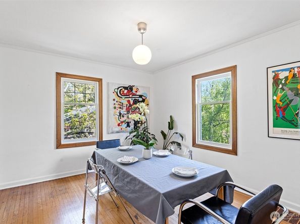 1814 25th Avenue E, Seattle WA 98112