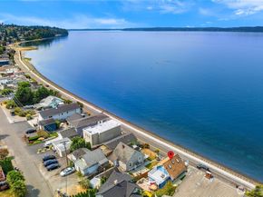 28422 Redondo Beach Drive S, Des Moines WA 98198