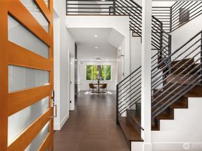 6560 NE Maxwell Lane, Bainbridge Island WA 98110