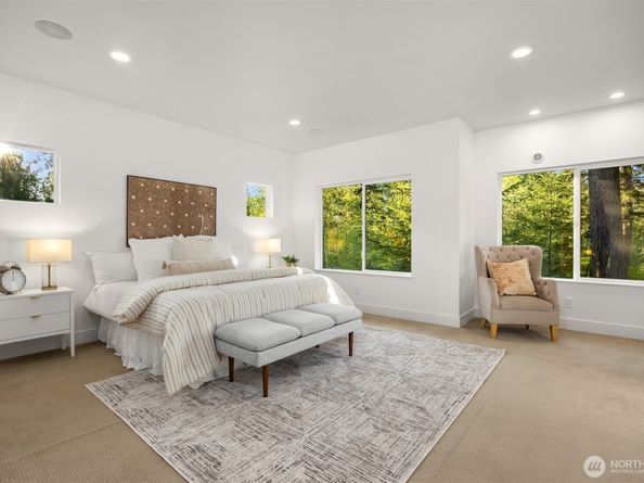 6560 NE Maxwell Lane, Bainbridge Island WA 98110