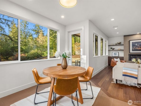 6560 NE Maxwell Lane, Bainbridge Island WA 98110