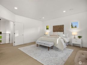 6560 NE Maxwell Lane, Bainbridge Island WA 98110