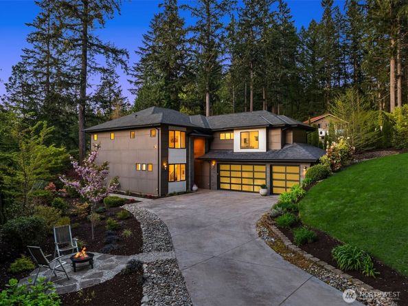 6560 NE Maxwell Lane, Bainbridge Island WA 98110