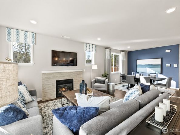 3900 McCormick Village Drive, Bremerton WA 98312