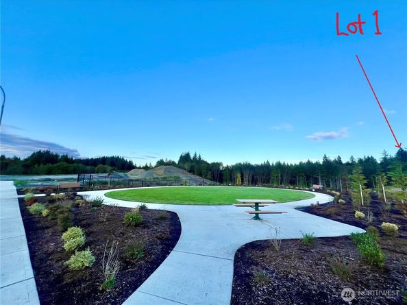 3900 McCormick Village Drive, Bremerton WA 98312