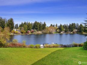 322 N 134th Street 203, Seattle WA 98133