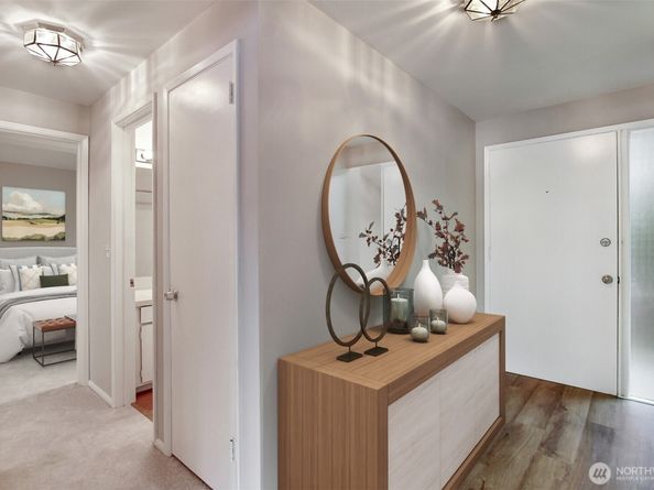 322 N 134th Street 203, Seattle WA 98133