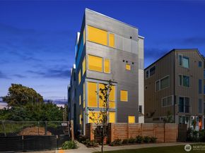 6320 41st Avenue SW D, Seattle WA 98136