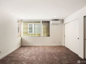6320 41st Avenue SW D, Seattle WA 98136