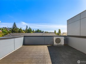 6320 41st Avenue SW D, Seattle WA 98136