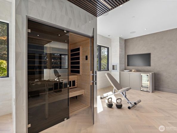 204 Northside Road, Bellevue WA 98004