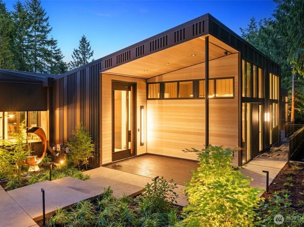 204 Northside Road, Bellevue WA 98004