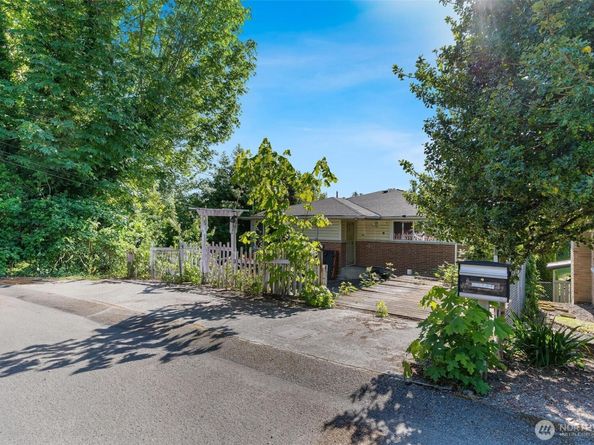7919 37th Avenue S, Seattle WA 98118
