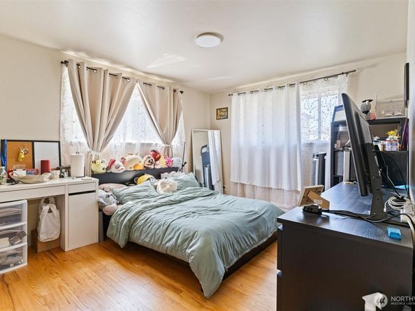 7919 37th Avenue S, Seattle WA 98118