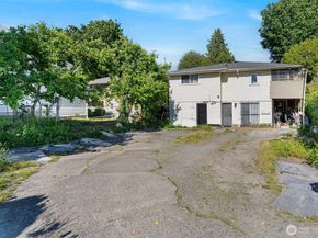 7919 37th Avenue S, Seattle WA 98118
