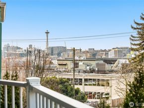 1906 Franklin Place E 103, Seattle WA 98102