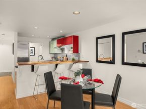 1906 Franklin Place E 103, Seattle WA 98102