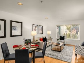 1906 Franklin Place E 103, Seattle WA 98102