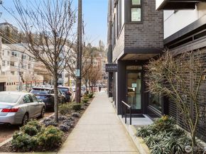 1906 Franklin Place E 103, Seattle WA 98102
