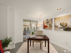 1906 Franklin Place E 103, Seattle WA 98102