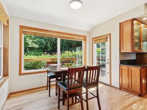 18913 SE 174th Way, Renton WA 98058