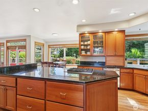 18913 SE 174th Way, Renton WA 98058
