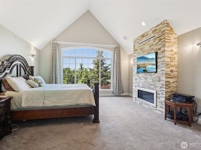 18913 SE 174th Way, Renton WA 98058