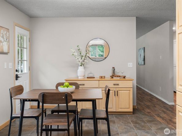 4562 SE Burley Olalla Road, Olalla WA 98359