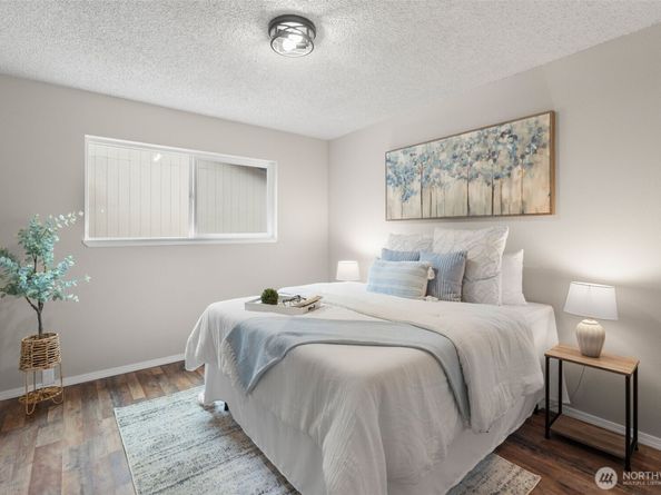 4562 SE Burley Olalla Road, Olalla WA 98359