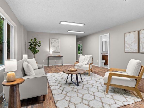 4562 SE Burley Olalla Road, Olalla WA 98359