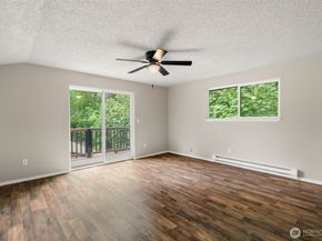 4562 SE Burley Olalla Road, Olalla WA 98359