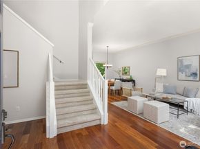 20108 NE 168th Place, Woodinville WA 98077