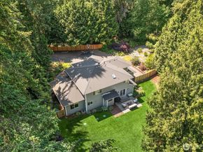 20108 NE 168th Place, Woodinville WA 98077
