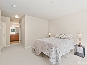 17432 Bothell Way NE B302, Bothell WA 98011