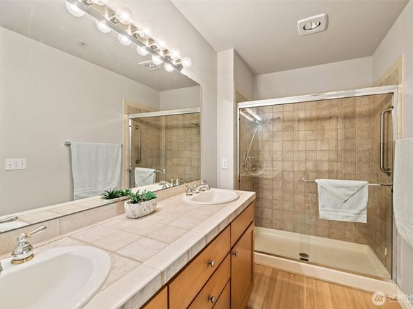 17432 Bothell Way NE B302, Bothell WA 98011