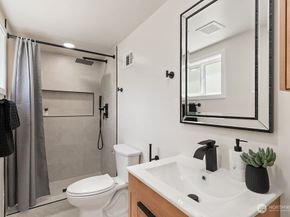11433 SE 244th Street, Kent WA 98030