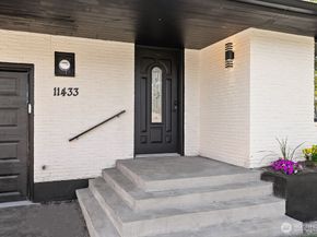 11433 SE 244th Street, Kent WA 98030