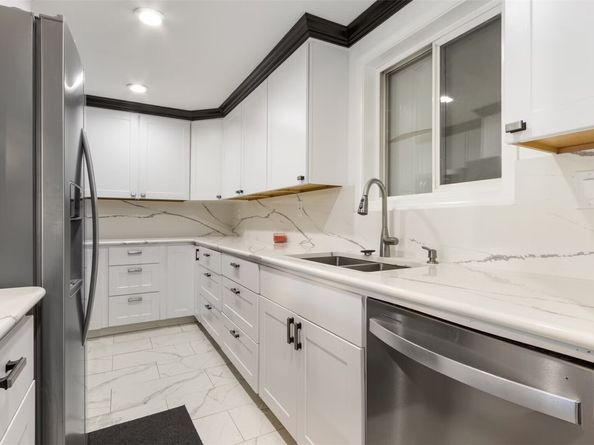 5004 188th Street SW, Lynnwood WA 98037