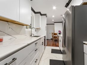 5004 188th Street SW, Lynnwood WA 98037