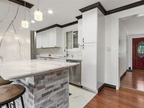5004 188th Street SW, Lynnwood WA 98037