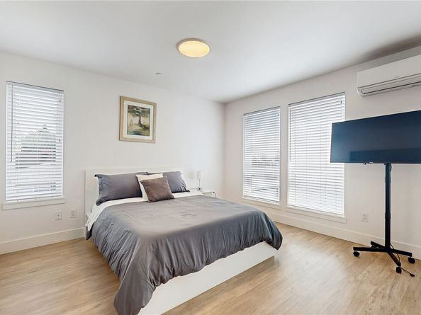 444 13th Avenue, Seattle WA 98122