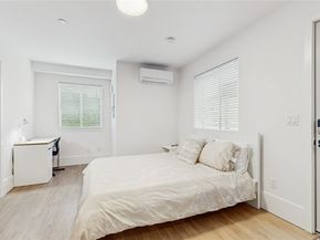 444 13th Avenue, Seattle WA 98122