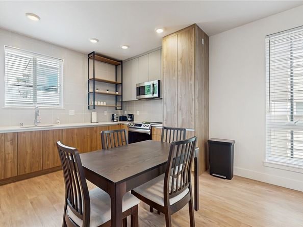 444 13th Avenue, Seattle WA 98122