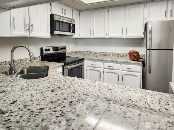 2611 NE 4th Street 234, Renton WA 98056
