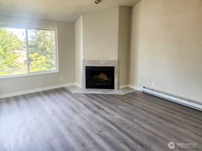 2611 NE 4th Street 234, Renton WA 98056