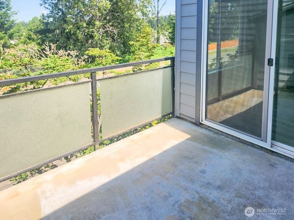 2611 NE 4th Street 234, Renton WA 98056