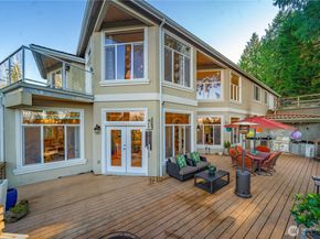 5325 145th Place SE, Bellevue WA 98006