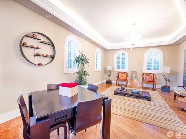5325 145th Place SE, Bellevue WA 98006